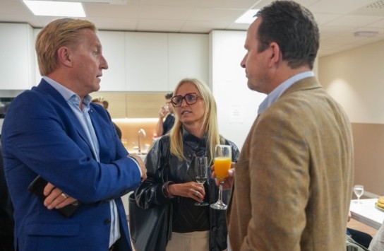  (vergroot foto)